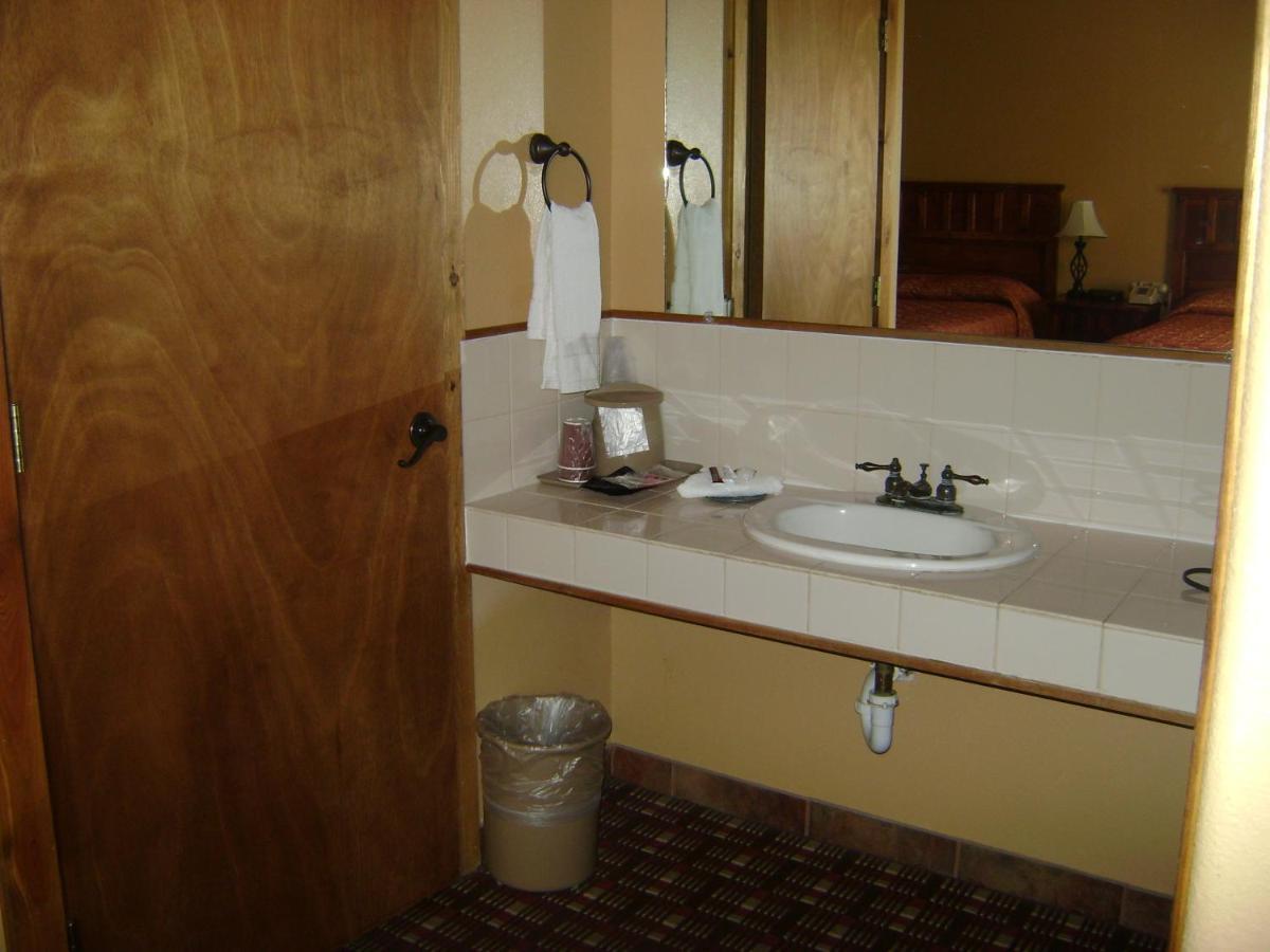 Motel Camino Real 5*
